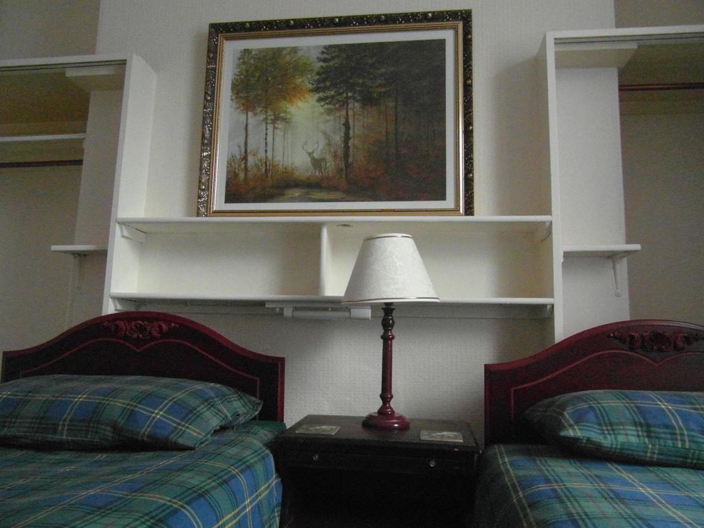 Abacus Central Guest House Aberdeen Bagian luar foto