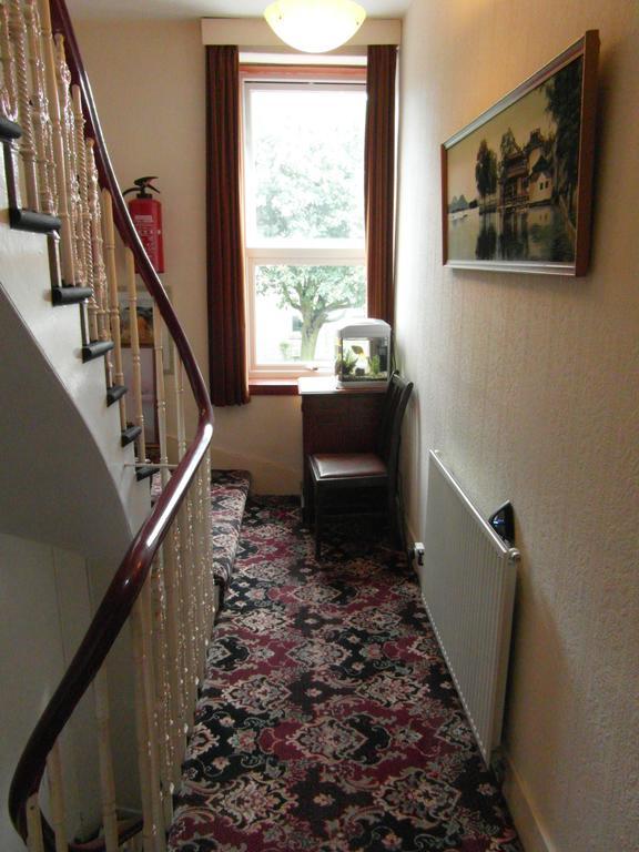Abacus Central Guest House Aberdeen Bagian luar foto